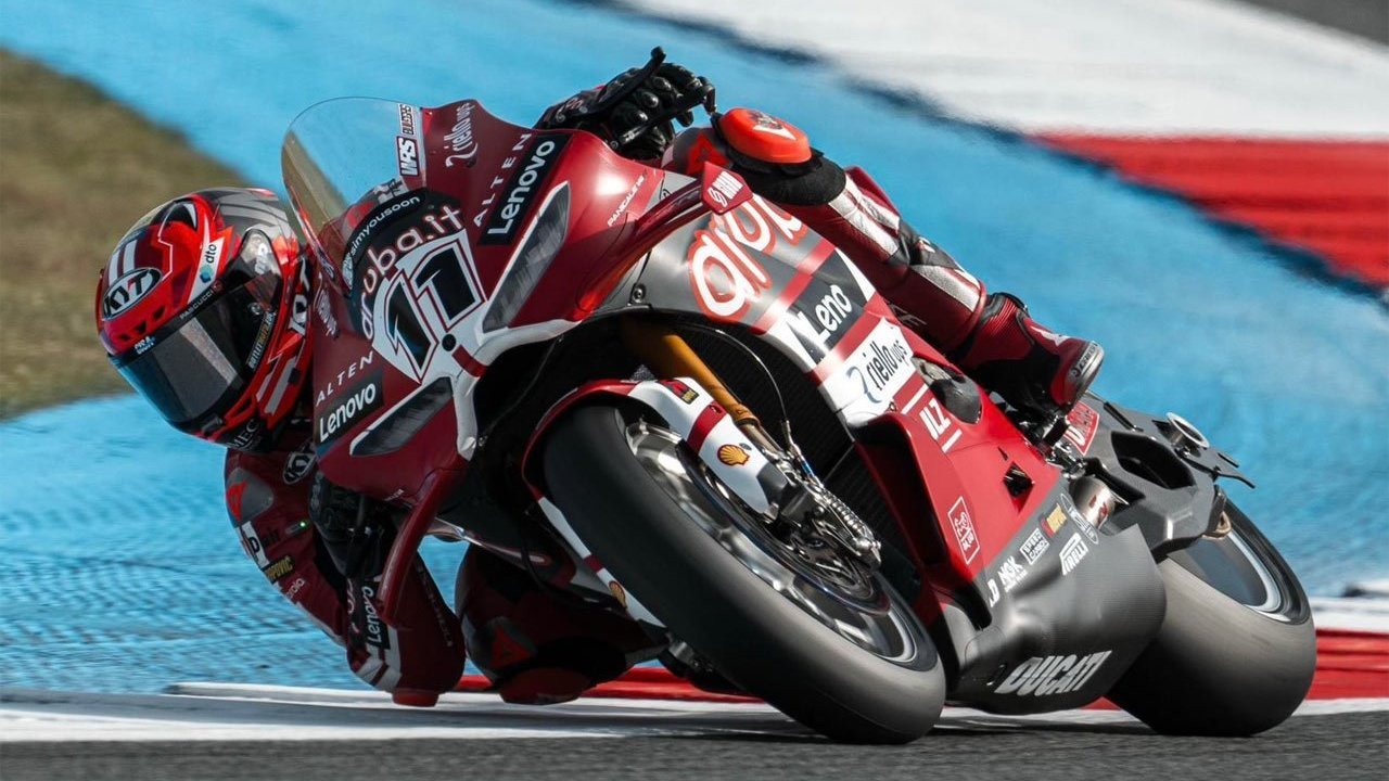 Hasil Race 2 WorldSBK Belanda 2026: Ducati Kembali Berkuasa, Nicolo Bulega Raih Hattrick Kemenangan