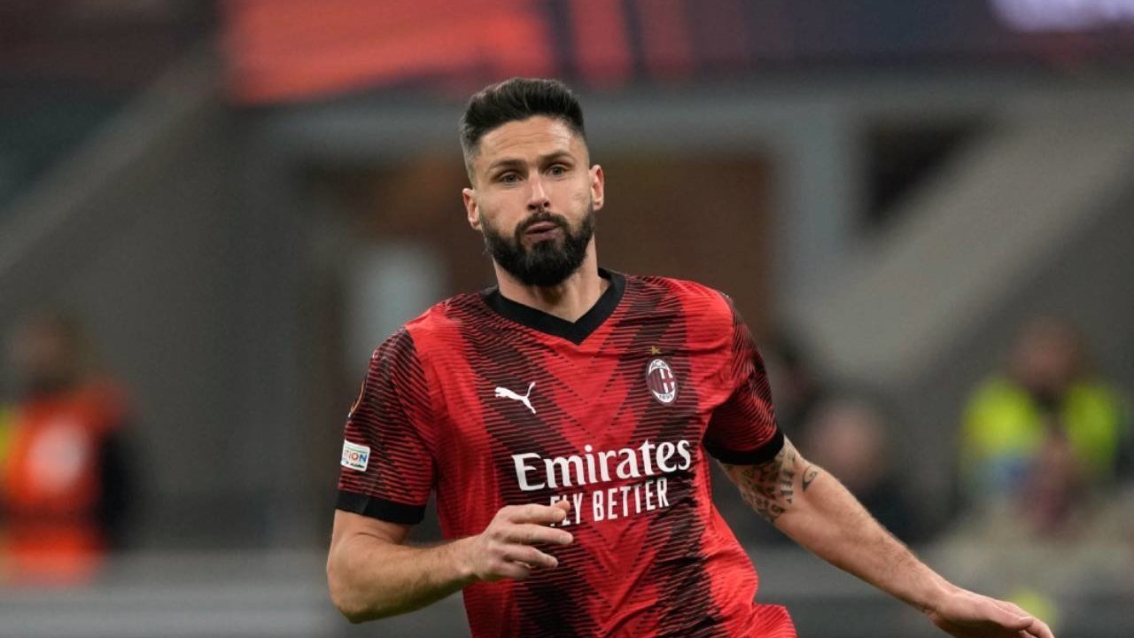 Olivier Giroud Akui Rindu AC Milan, Soroti Masalah Lini Depan Rossoneri