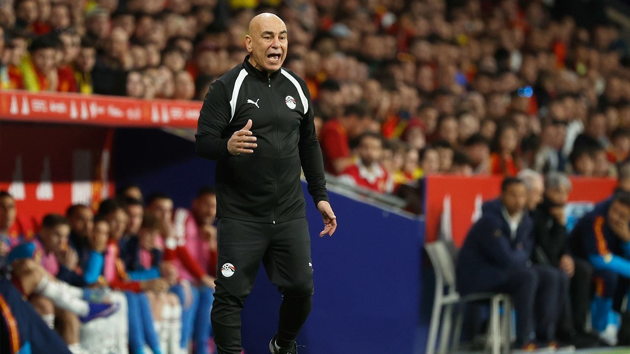 Rasisme Nodai Laga Spanyol vs Mesir: Luis de la Fuente Mengutuk, RFEF Minta Maaf