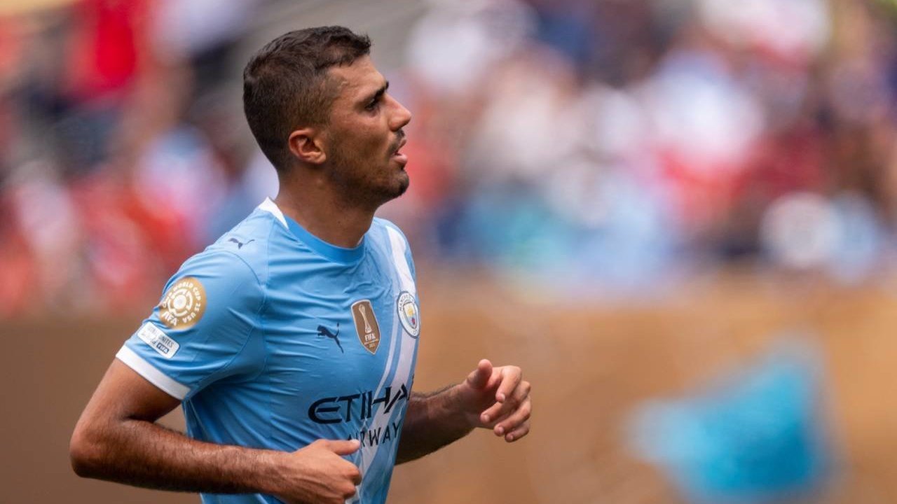 Duel Rodri vs Enzo Fernandez, Siapa Lebih Cocok untuk Real Madrid?