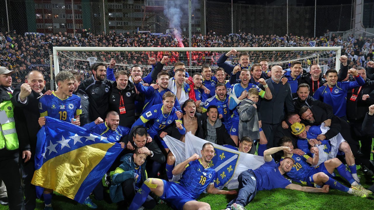 Timnas Bosnia jadi Negara Pertama Umumkan Skuad Piala Dunia 2026: Edin Dzeko Masih Jadi Andalan, Ada Duet Jay Idzes di Sassuolo