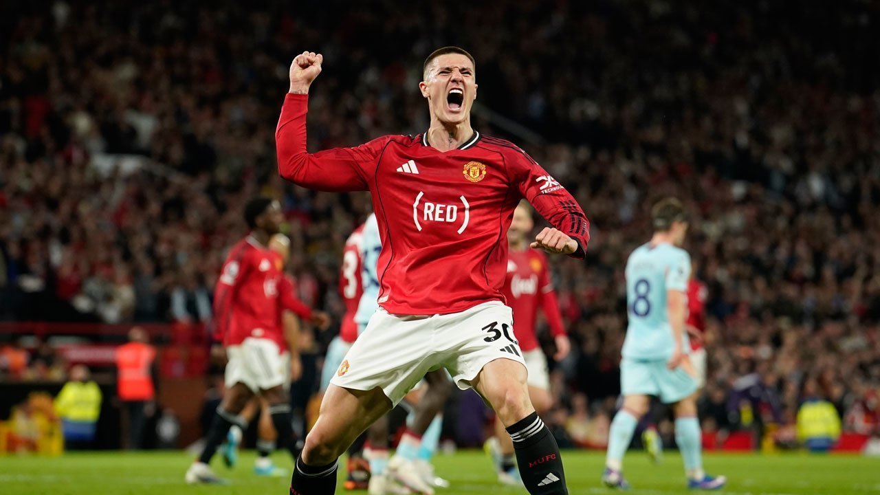 Klasemen Liga Inggris Terbaru: Manchester United Kembali Menjauh dari Liverpool