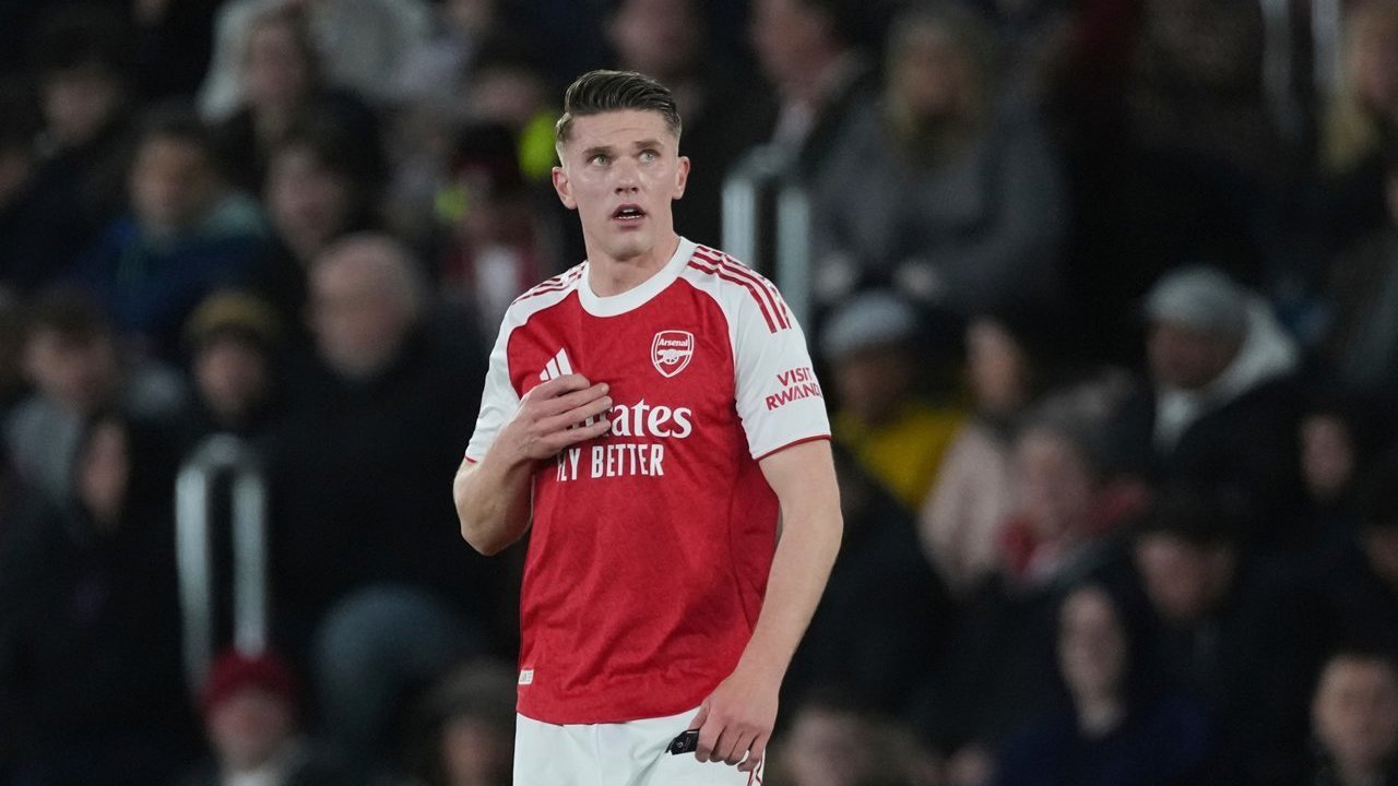 Arsenal Kalah, Viktor Gyokeres Singgung Kondisi Lapangan