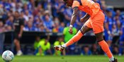 Tidak Jadi Dipermanenkan Barcelona, Marcus Rashford Bakal Bela Musuh Bebuyutan MU?
