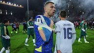 Edin Dzeko, Inspirasi Bosnia Lolos Piala Dunia yang Kini Harus Berpacu Pulihkan Cedera