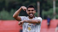 Hasil Semen Padang vs Madura United: Laskar Sape Kerrap Kirim Persis Solo ke Zona Degradasi