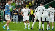 Luis Figo Khawatir Konflik di Ruang Ganti Real Madrid Belum Berakhir
