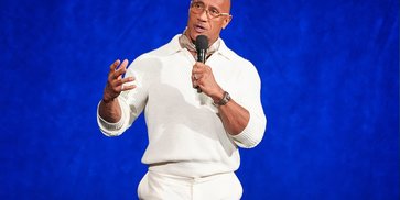 Daftar 5 Pegulat Tertajir WWE: The Rock Lewat, Vince McMahon Masih Paling Sultan!