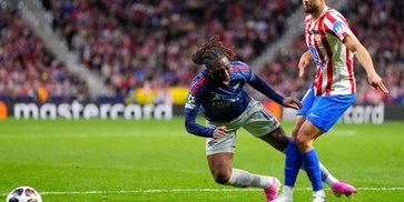 Wasit Jadi Biang Masalah! Arteta Ngamuk Usai Penalti Arsenal Dibatalkan Saat Lawan Atletico Madrid