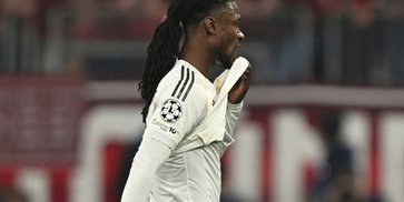 Eduardo Camavinga Rugikan Real Madrid: Bukan Kali Ini Saja, Tahun Lalu Juga Pernah Sembrono