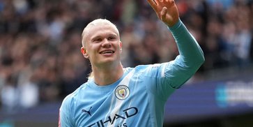 Cetak Hattrick ke Gawang Liverpool, Erling Haaland Full Senyum!