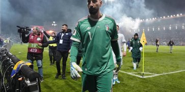 Tangis Gianluigi Donnarumma Usai Italia Gagal ke Piala Dunia, Ajak Bangkit dari Keterpurukan