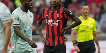 Harga Turun dan Status Rafael Leao Tak Lagi Not For Sale: Man United dan Chelsea Antri? Harga Turun dan Status Rafael Leao Tak Lagi Not For Sale: Man United dan Chelsea Antri?