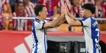 Barcelona Jajaki Alternatif Alessandro Bastoni, Deco Temui Agen Bek Real Sociedad