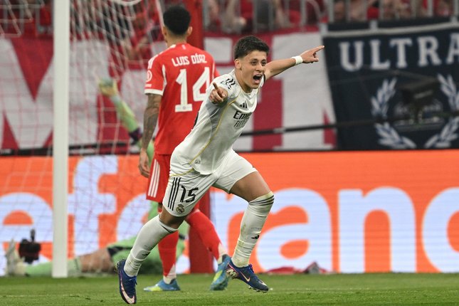 Babak Pertama Bayern vs Madrid