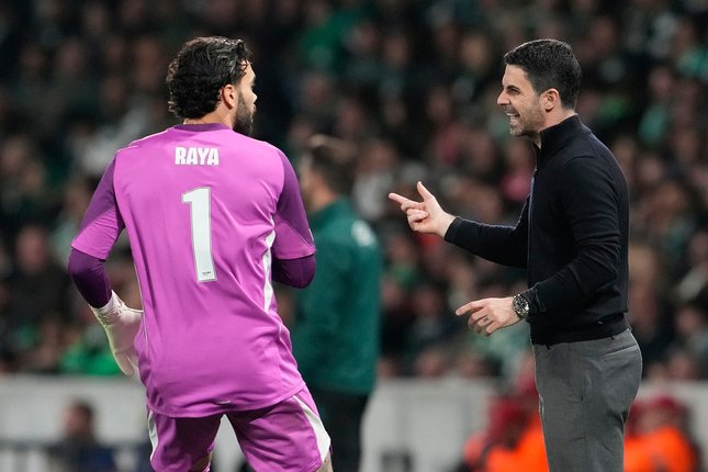 Kiper dan Bek Kiper dan Bek