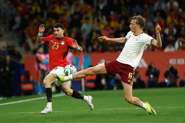 Rapor Kiper dan Lini Belakang