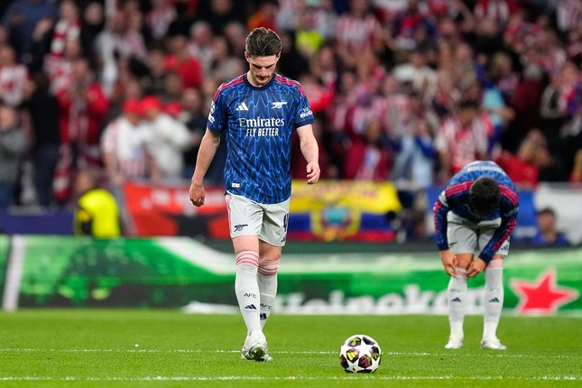 Gelandang Arsenal, Declan Rice saat laga melawan Atletico Madrid, 30 April 2026 pada leg pertama semifinal Liga Champions. (c) AP Photo/Jose Breton