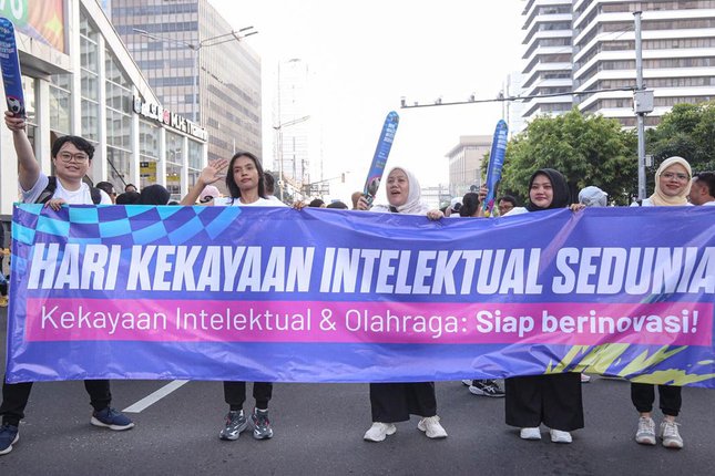 Antusiasme Warga di CFD Sarinah