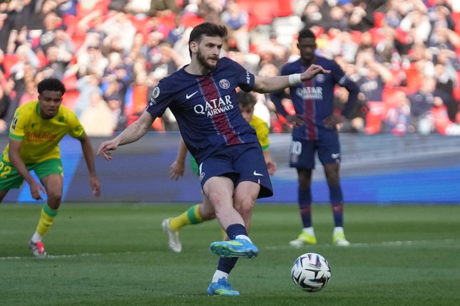 Babak Pertama PSG vs Nantes