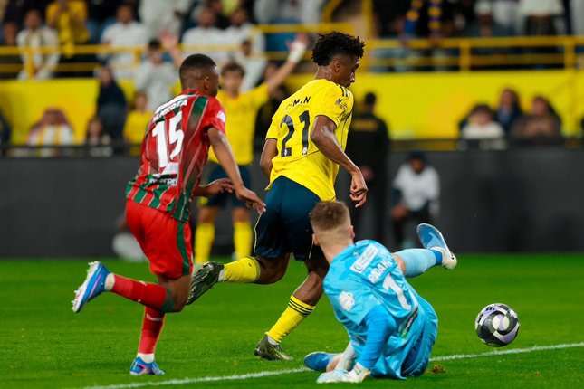 Cetak Sejarah Baru Klub