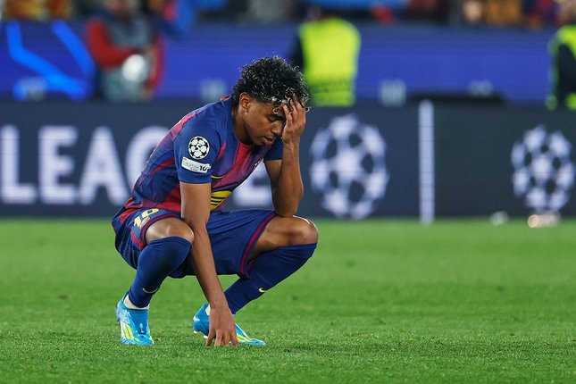 Analisis VAR dan Perdebatan Aturan