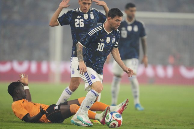 Ambisi Besar Messi untuk Masa Depan Cornella