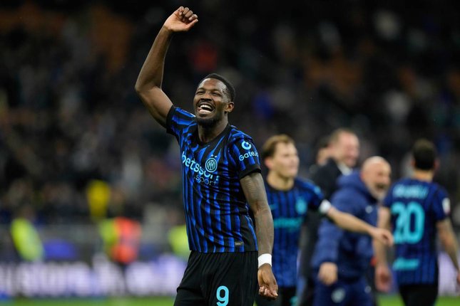 Semoga Bisa Kawin Gelar