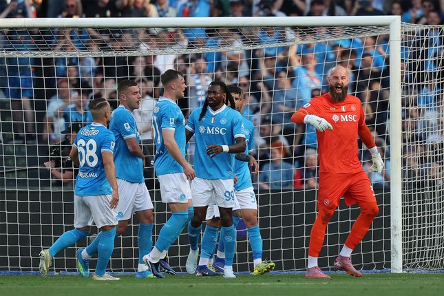 Head to Head Napoli vs Cremonese