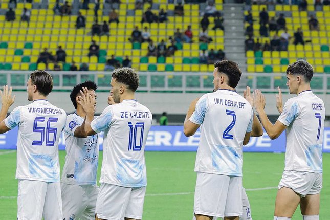 Daftar Susunan Pemain