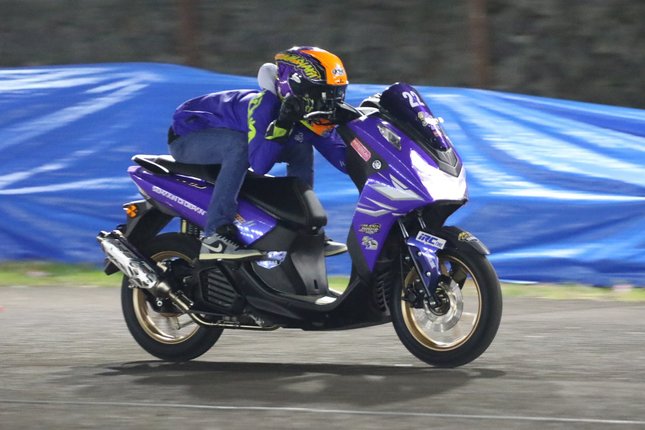 Keseruan Yamalube Turbo Matic Drag Battle