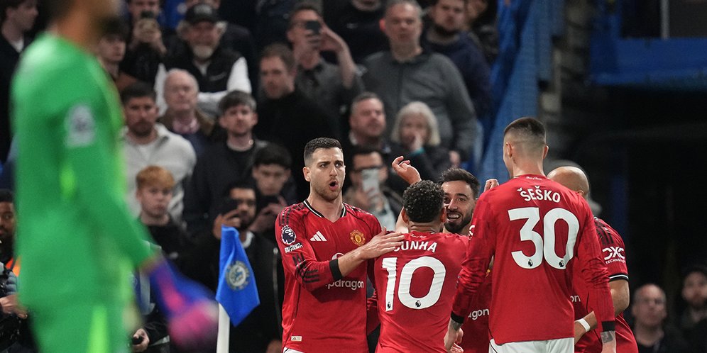 Man United Beat Chelsea 1-0: Cunha, Mbeumo, Sesko Shine as Rosenior Faces Consequences and Carrick’s Future Sparks Debate