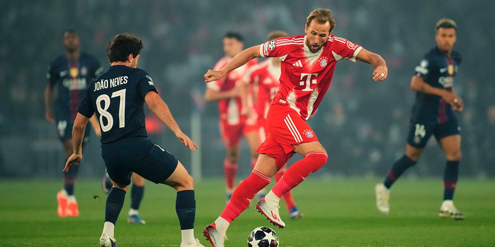Kenapa 'Laga Gila' PSG vs Bayern Jarang Terjadi di Premier League?