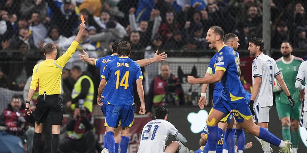 Alessandro Bastoni Disarankan Pergi dari Italia Demi Keselamatannya Sendiri