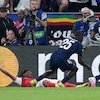 Momen Final Liga Champions: Noni Madueke Dijatuhkan Nuno Mendes, Haruskah Arsenal Dapat Penalti?