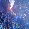 Insiden di Pawai Hattrick Juara Persib: Frans Putros Kehilangan HP, Kepala Federico Barba Kena Giant Flag Insiden di Pawai Hattrick Juara Persib: Frans Putros Kehilangan HP, Kepala Federico Barba Kena Giant Flag
