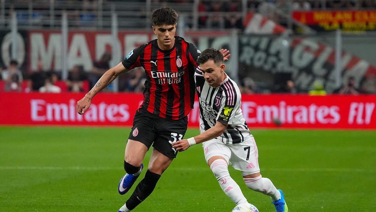 Cerita Davide Bartesaghi: Ingin Jadi Maldini di Milan dan Ungkap Sosok Paling Lucu di Skuad Rossoneri
