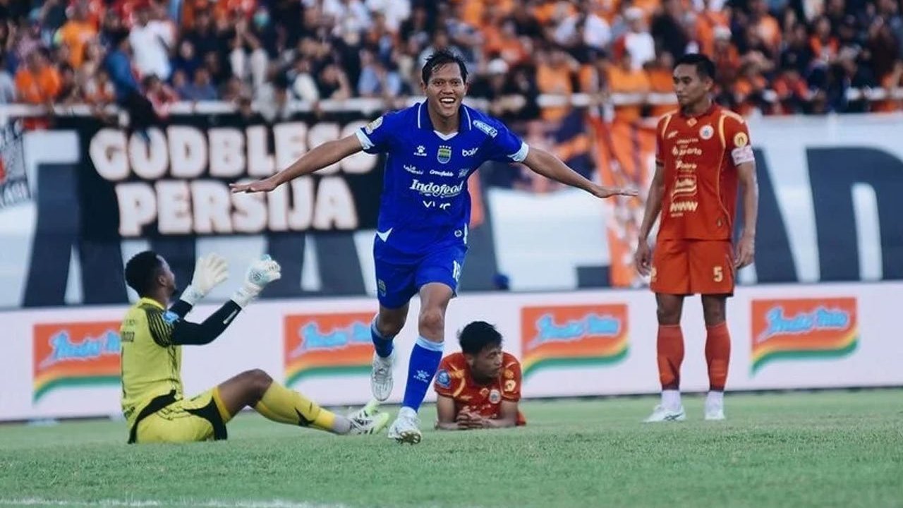 Arya Sinulingga Komentari Keributan Antarpemain Persija Vs Persib, Minta The Jakmania dan Bobotoh Semakin Sportif