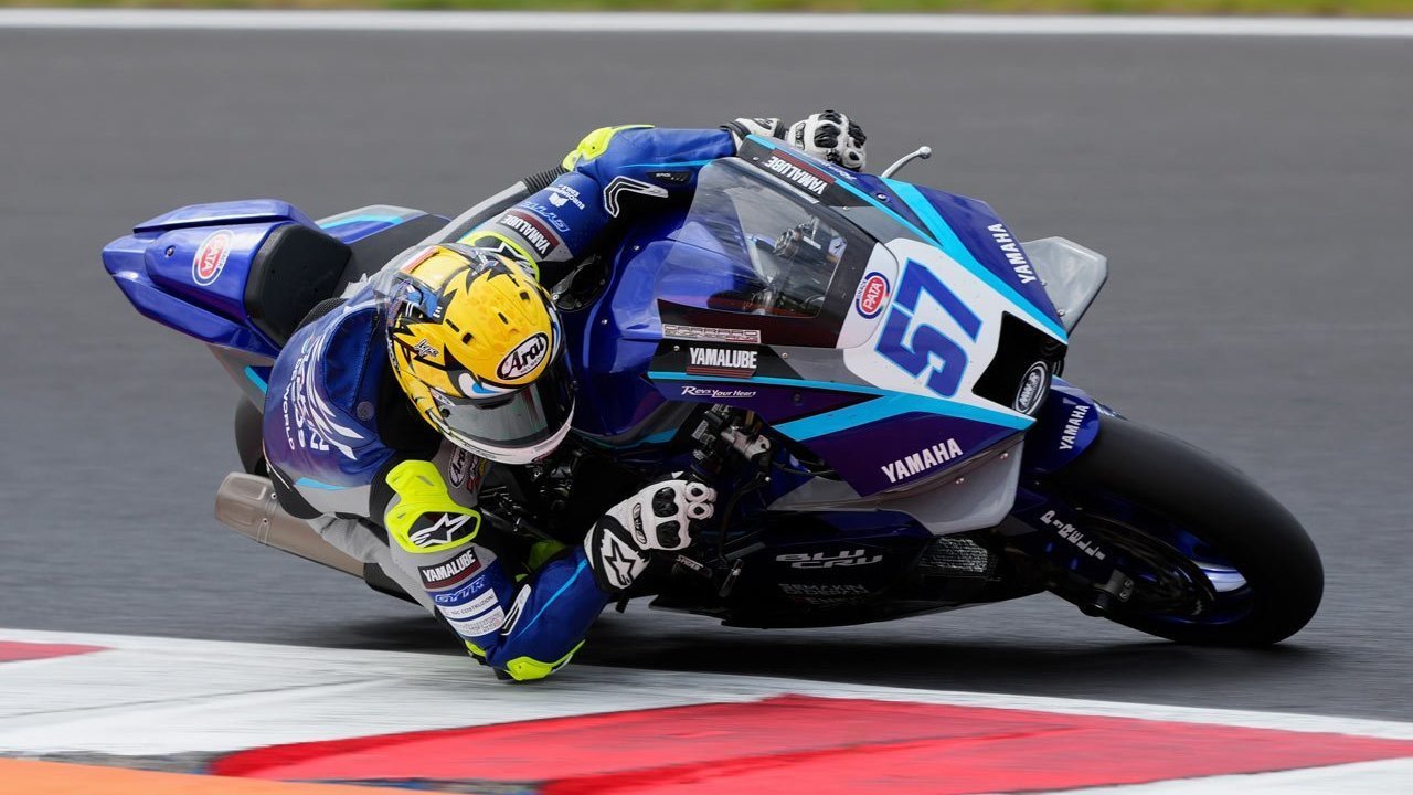 Aldi Satya Mahendra Dapat Pujian dari Yamaha Eropa Usai Hampir Naik Podium di WorldSSP Ceko 2026 Aldi Satya Mahendra Dapat Pujian dari Yamaha Eropa Usai Hampir Naik Podium di WorldSSP Ceko 2026