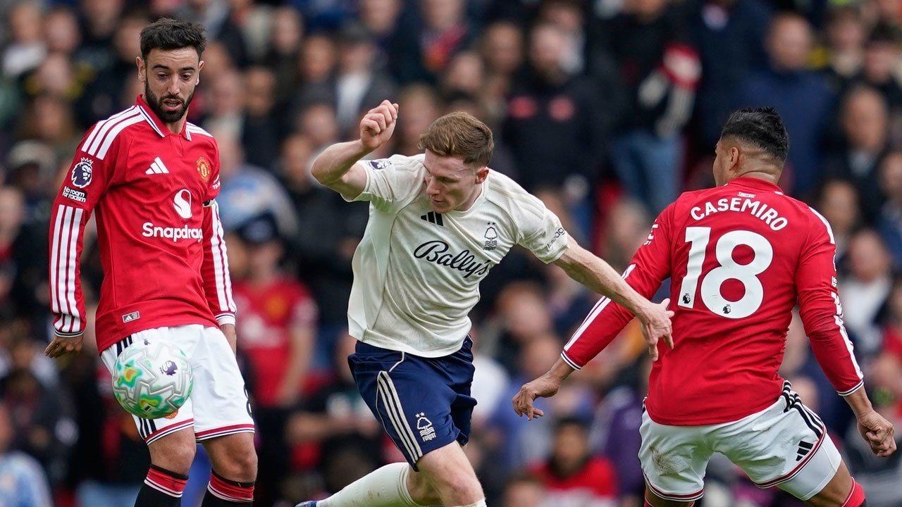Kala Elliot Anderson Menggoda Manchester United di Old Trafford Kala Elliot Anderson Menggoda Manchester United di Old Trafford