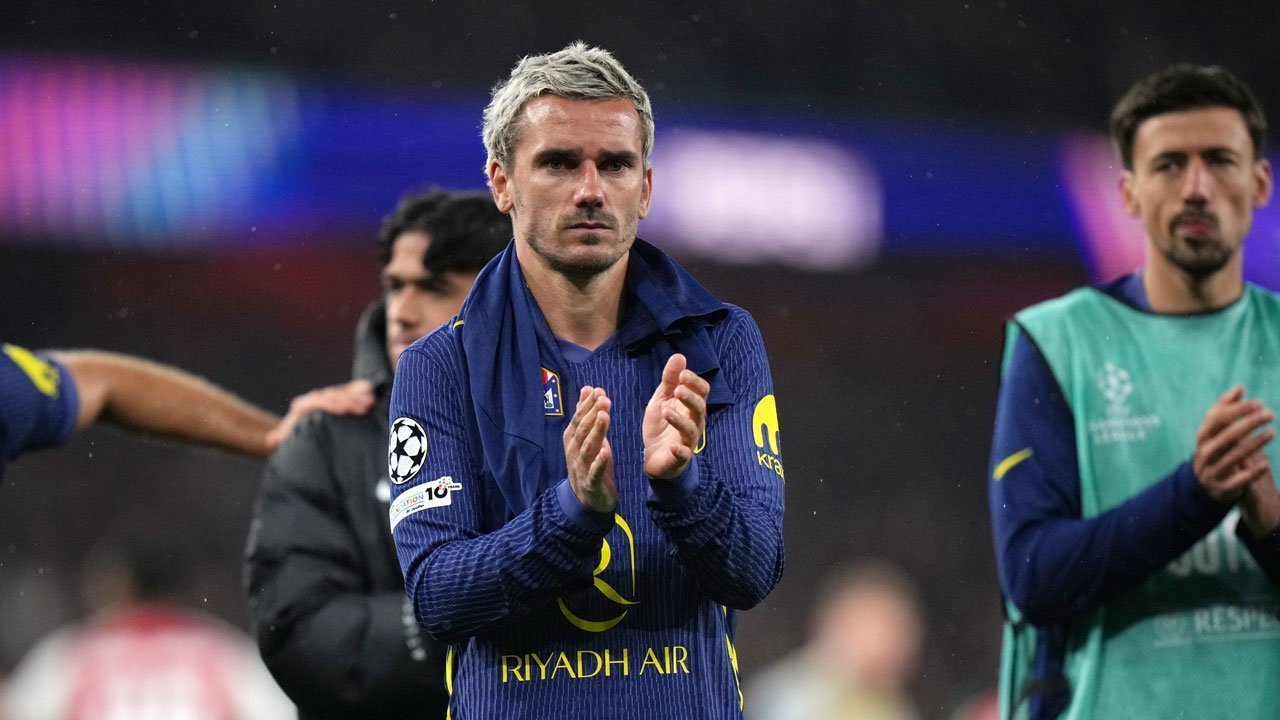 UCL Gagal, Copa Kandas, La Liga Tertinggal: Kisah Akhir Antoine Griezmann di Atletico Madrid