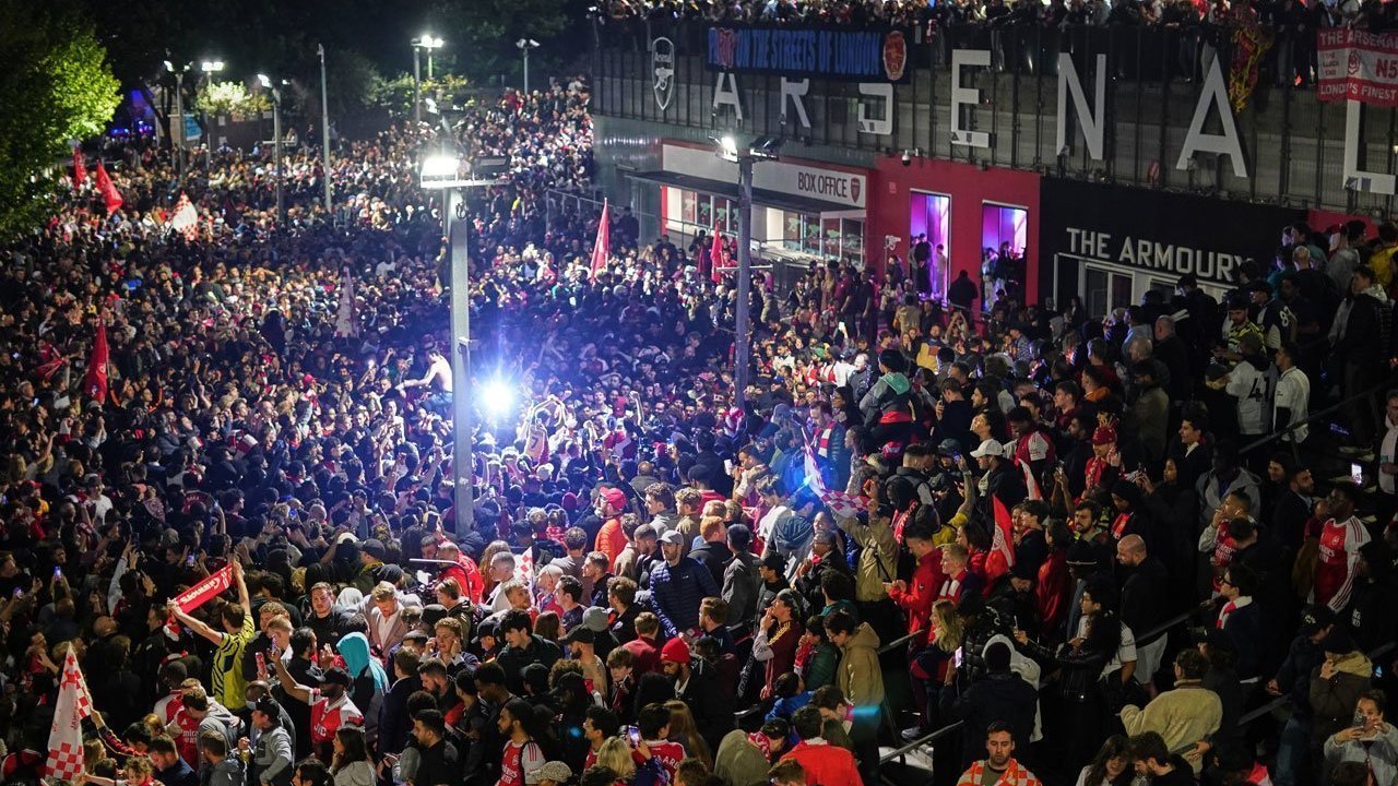Video dan Foto Histeria Arsenal Juara Premier League 2025/2026: Stadion Emirates Membara, London Utara Berpesta
