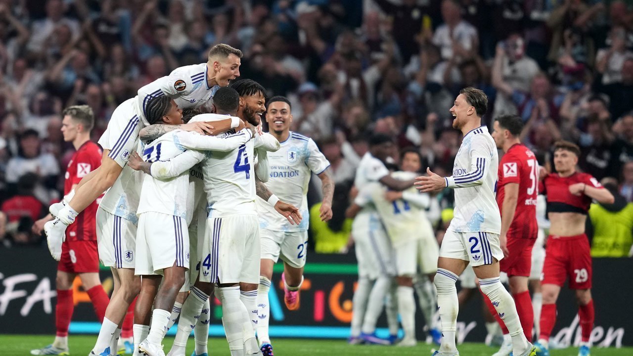 Hasil Final Liga Europa 2025/2026: Aston Villa Hancurkan Freiburg 3-0 dan Akhiri Dahaga Trofi Eropa 44 Tahun Hasil Final Liga Europa 2025/2026: Aston Villa Hancurkan Freiburg 3-0 dan Akhiri Dahaga Trofi Eropa 44 Tahun