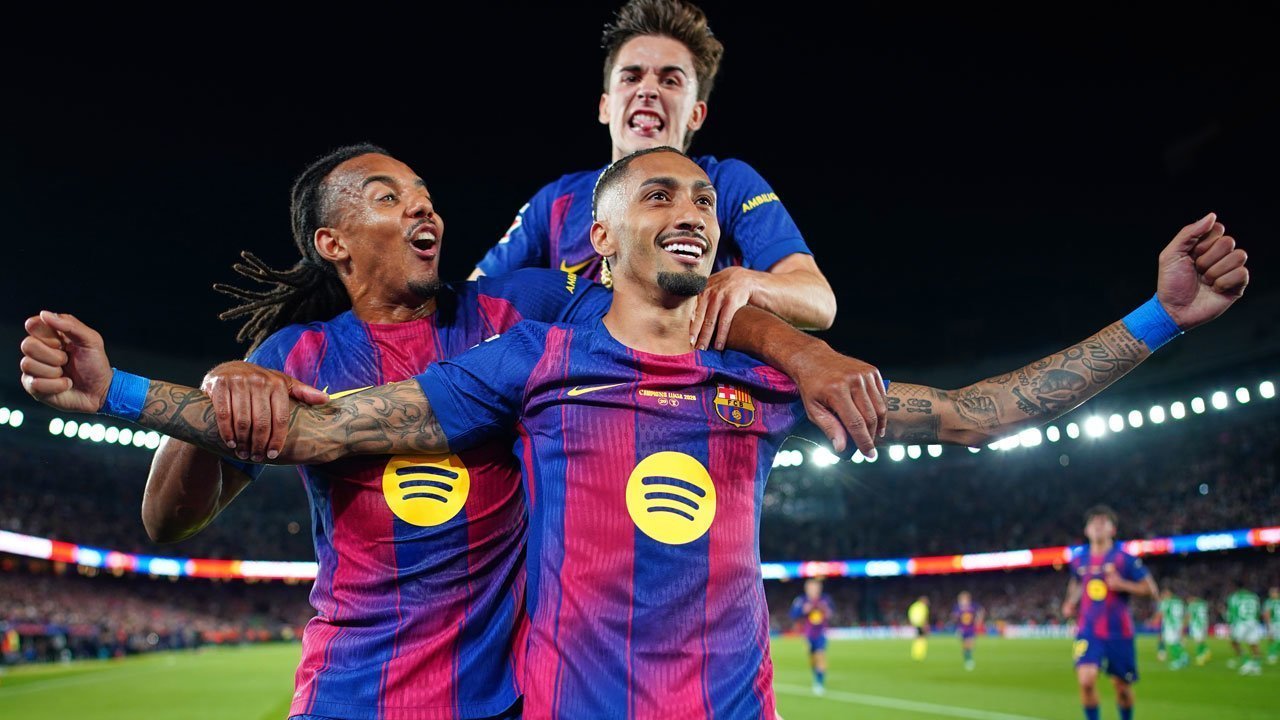 Hasil Barcelona vs Real Betis: Laga Pamungkas Robert Lewandowski, Raphinha Bintangnya