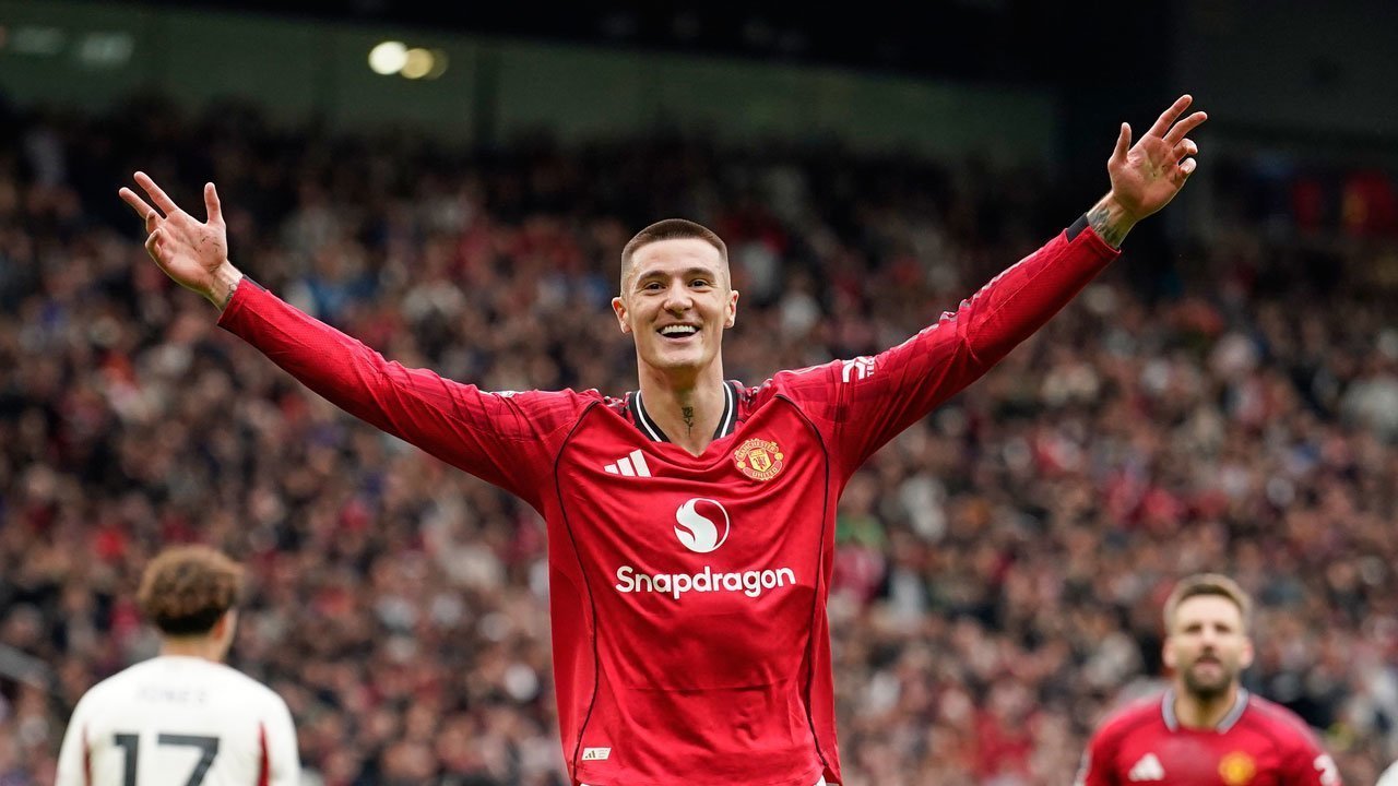 Cetak Gol ke Gawang Liverpool, Kenapa Benjamin Sesko Diganti di Tengah Laga?