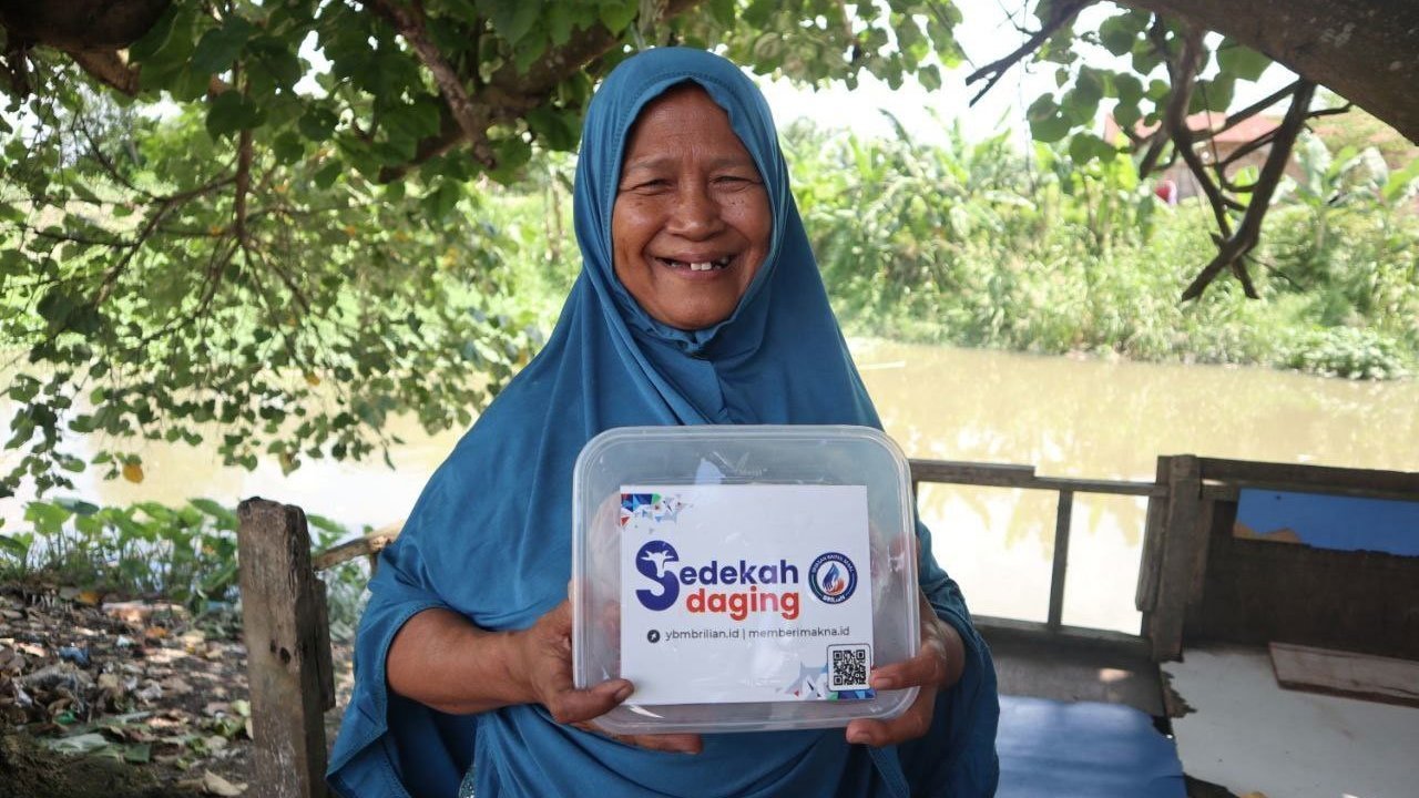 BRI Region 13 Malang Salurkan Puluhan Sapi dan Ratusan Kambing untuk Kaum Dhuafa Pada Momen Idul Adha 2026 BRI Region 13 Malang Salurkan Puluhan Sapi dan Ratusan Kambing untuk Kaum Dhuafa Pada Momen Idul Adha 2026