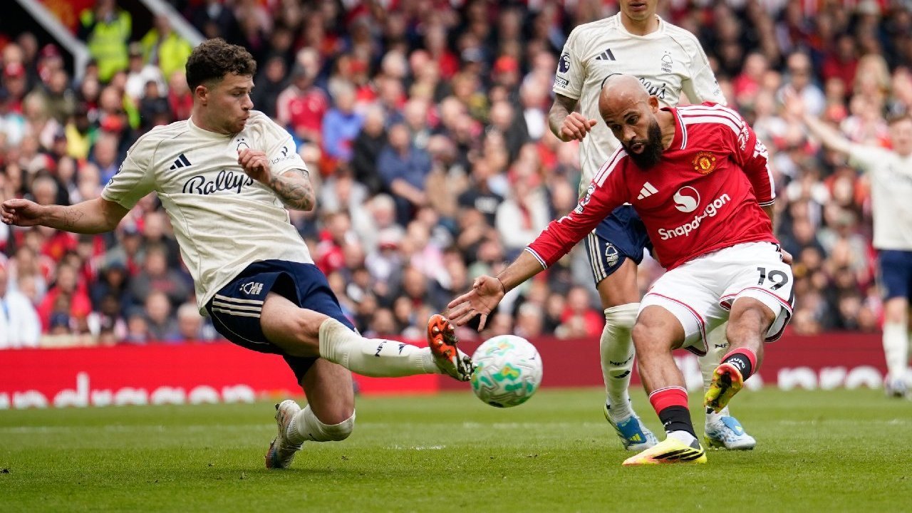 Kontroversi Gol MU ke Gawang Nottingham Forest: Kenapa Mebumo Tidak Handball? Kontroversi Gol MU ke Gawang Nottingham Forest: Kenapa Mebumo Tidak Handball?