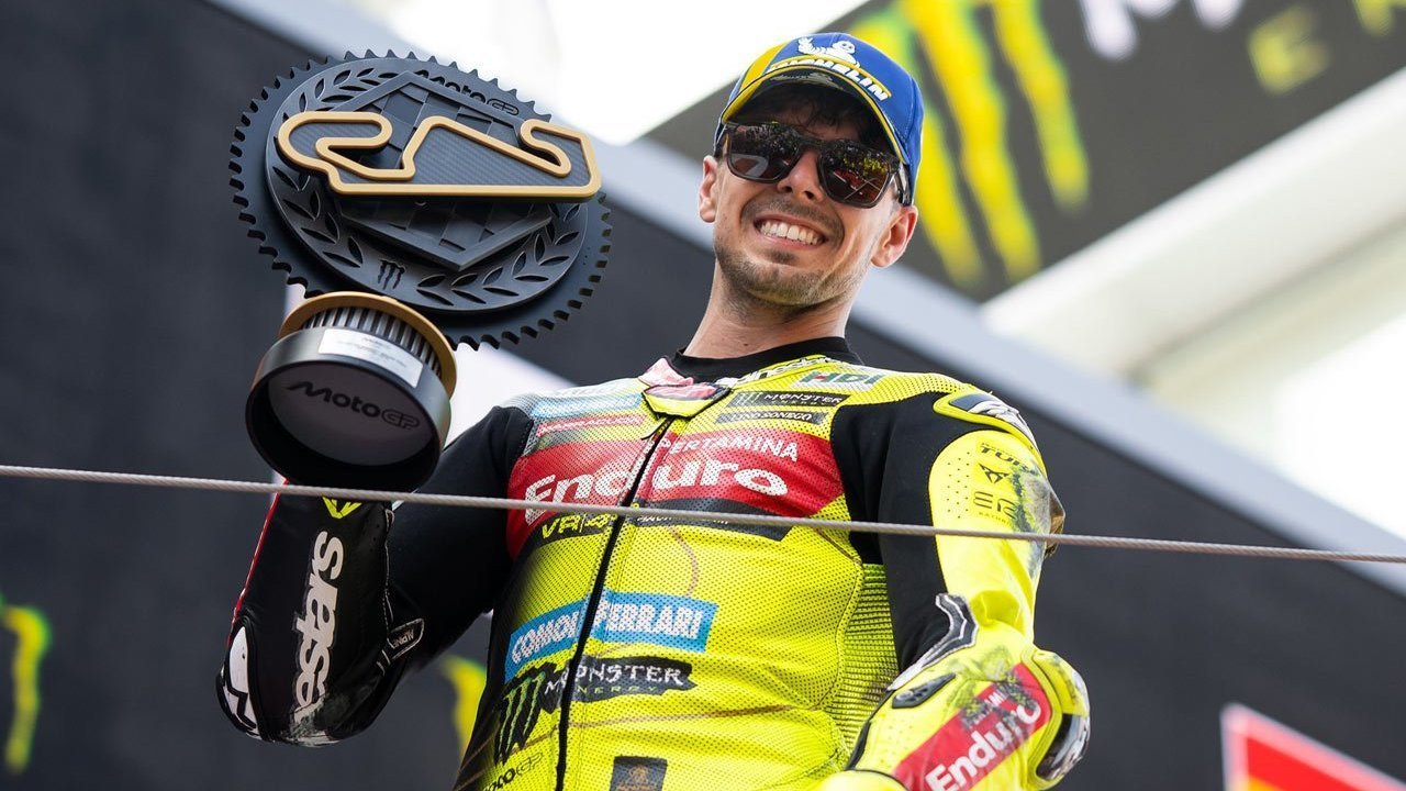 Cedera Tangan, Fabio di Giannantonio Pilih Absen dari Tes MotoGP Catalunya 2026 Cedera Tangan, Fabio di Giannantonio Pilih Absen dari Tes MotoGP Catalunya 2026