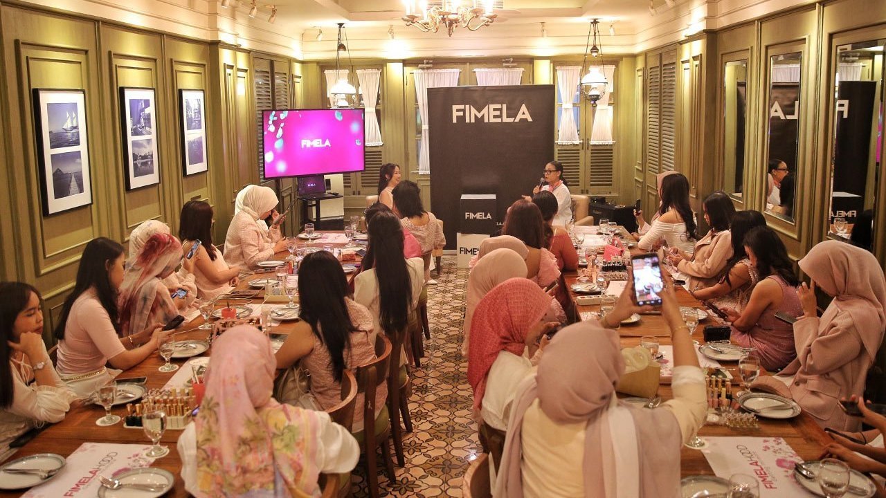 Fimelahood Getting Intimate Hadirkan Ruang Hangat untuk Rayakan Beauty & Self-Confidence Fimelahood Getting Intimate Hadirkan Ruang Hangat untuk Rayakan Beauty & Self-Confidence