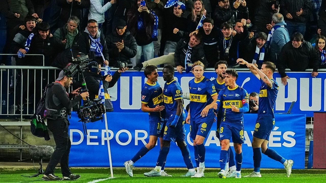 Hasil Alaves vs Barcelona: Usai Segel Gelar, Blaugrana Langsung Tumbang
